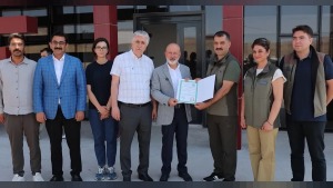 Kayseri Kocasinan’da Hayvan Bakımevi ruhsat onayıyla “şehirde ilk” oldu